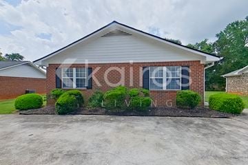 Athens house for rent - 110 Fawn Dr