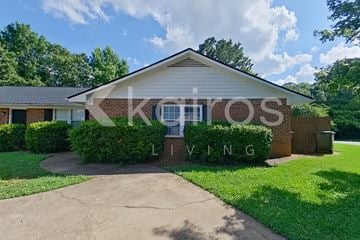 Athens house for rent - 100 Deer Pkwy
