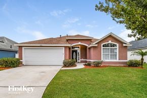 Jacksonville house for rent - A house with a garage and a driveway.