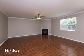 Matthews house for rent - 7347 Lamplighter Close Drive Matthews, NC 28105