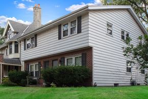 Milwaukee apartment for rent - Humboldt Boulevard Townhomes Exterior