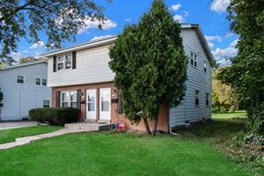 Milwaukee apartment for rent - Mill Road Townhomes Exterior