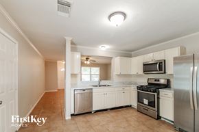 Fresno house for rent - 3235 Becker Glen Street Fresno, TX 77545