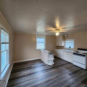 Kelso apartment for rent - UNIT 3
