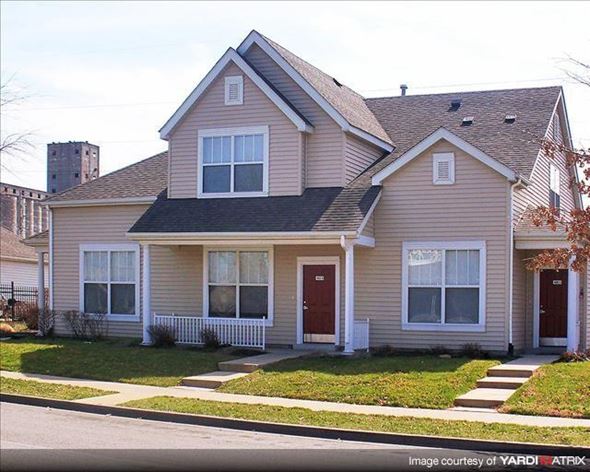 East St. Louis apartment for rent - Exterior-Parsons Place I Apartments, East St. Louis, IL