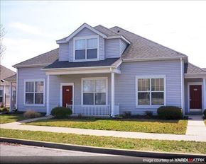 East St. Louis apartment for rent - Exterior-Parsons Place I Apartments, East St. Louis, IL