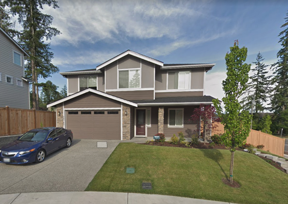 Sammamish house for rent - a house with a car parked in front of it
