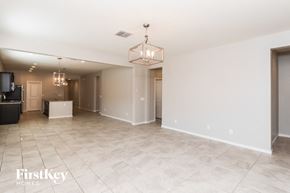 Tolleson house for rent - the living room and dining room are spacious and clean