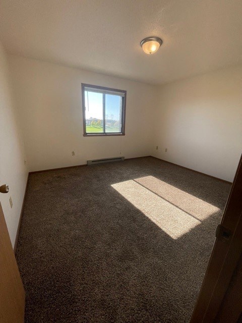 Floor plan for 2 beds, 1 bath, 900 sqft