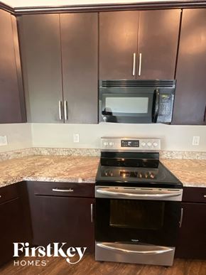 Phoenix house for rent - 845 E GARY Lane Phoenix, AZ 85042