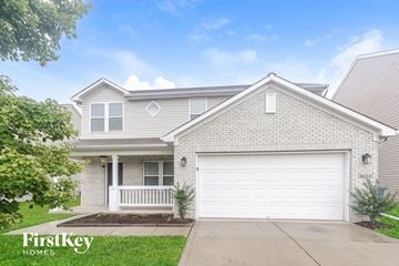 Indianapolis house for rent - 8114 Grove Berry Drive Indianapolis, IN 46239