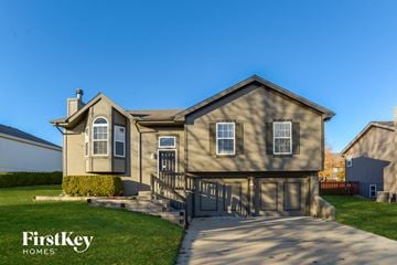 Kansas City house for rent - 8810 NE 116th Street Kansas City, MO 64157