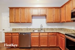 Whitsett house for rent - 708 Hawthorn Ridge Drive Whitsett, NC 27377