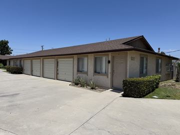 Anaheim apartment for rent - 921 N. Citron