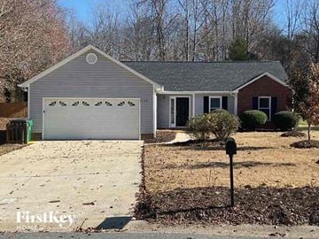 Charlotte house for rent - 109 West Bank Drive Charlotte, NC 28214