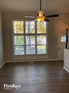 Charlotte house for rent - 3907 Melshire Lane Charlotte, NC 28269