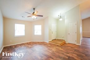 Indianapolis house for rent - 825 Country Lane Indianapolis, IN 46217