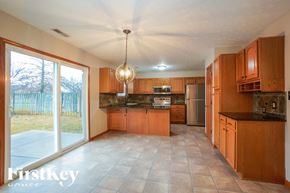 Whiteland house for rent - 785 Hummingbird Lane Whiteland, IN 46184