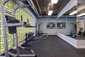 Chicago apartment for rent - Resident Fitness Center