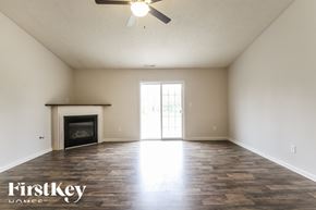 Greenwood house for rent - 6575 Enclave Boulevard Greenwood, IN 46143