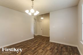 Greenwood house for rent - 6575 Enclave Boulevard Greenwood, IN 46143