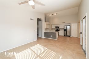 Avondale house for rent - 12557 W HOLLY Street Avondale, AZ 85392