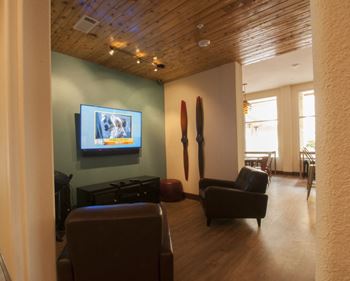 High-tech game room