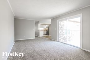 Indianapolis house for rent - 8141 Warbler Way Indianapolis, IN 46256