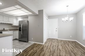 Indianapolis house for rent - 8141 Warbler Way Indianapolis, IN 46256