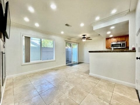 Floor plan for 2 beds, 2 baths