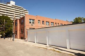 Denver apartment for rent - The Amberton Apartments in Denver, CO