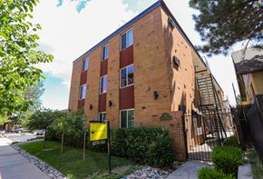 Denver apartment for rent - 8 S Clarkson Apartments in Denver, Colorado