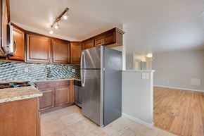 Denver apartment for rent - La Roma Apartments in Denver, Colorado