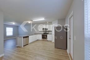 Midway house for rent - 318 Sunrise Circle