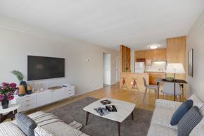 Denver apartment for rent - 66 Pearl Street Apartments in Denver, Colorado