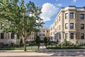 Allston apartment for rent - 72 Gardner Street, 3 Story Building, View from Street