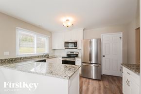 Ballwin house for rent - 427 Holly Terrace Court Ballwin, MO 63011