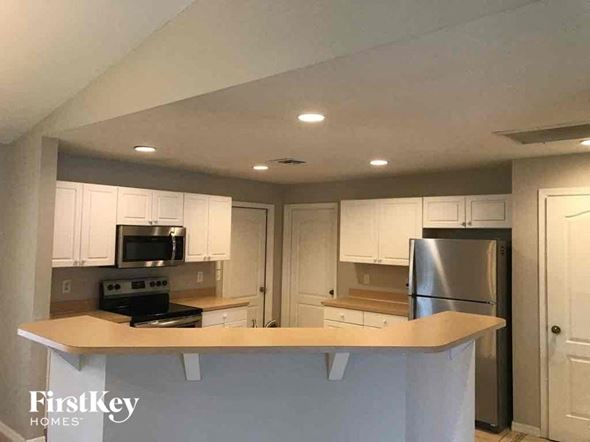 335 Hermosa Avenue, Lehigh Acres, FL, 33974