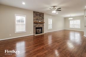 Greensboro house for rent - 1803 Gracewood Drive Greensboro, NC 27408