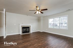 Winston Salem house for rent - 220 Sugarcane Lane Winston Salem, NC 27104