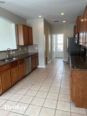 Cedar Hill house for rent - 1746 Summerwood Lane Cedar Hill, TX 75104