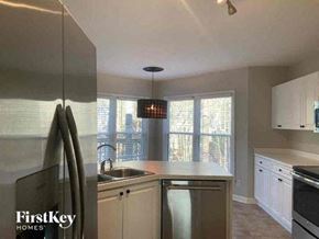Woodstock house for rent - 1520 Maplewood Court Woodstock, GA 30189