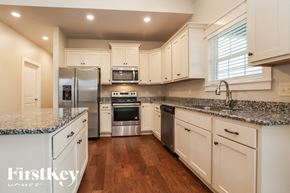 Gallatin house for rent - 1072 Harper Dean Way Gallatin, TN 37066