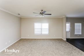 Dallas house for rent - 1343 Barrel Drive Dallas, TX 75253