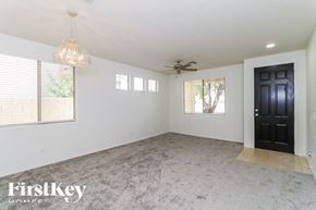 Phoenix house for rent - 2715 E CARSON Road Phoenix, AZ 85042
