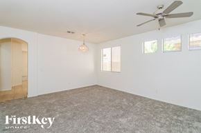 Phoenix house for rent - 2715 E CARSON Road Phoenix, AZ 85042