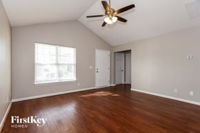 Greensboro house for rent - 3106 Quail Oaks Drive Greensboro, NC 27405