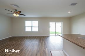 Zephyrhills house for rent - 36051 CARRIAGE PINE COURT ZEPHYRHILLS, FL 33541