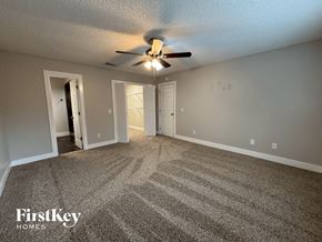 Jacksonville house for rent - 8717 IRONGATE DRIVE JACKSONVILLE, FL 32244
