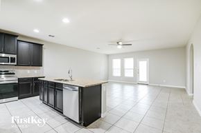 Glenn Heights house for rent - 719 Shady Meadow Lane Glenn Heights, TX 75154